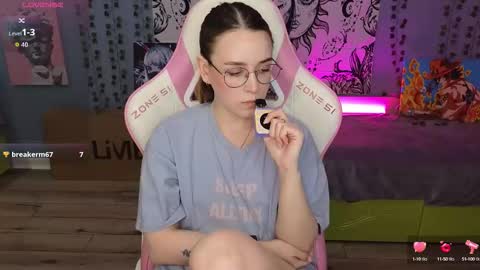 Alice online show from September 9, 2025, 4:01 am