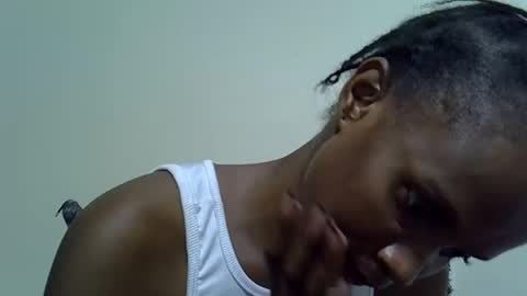sweet_gul online show from September 11, 2025, 5:35 pm
