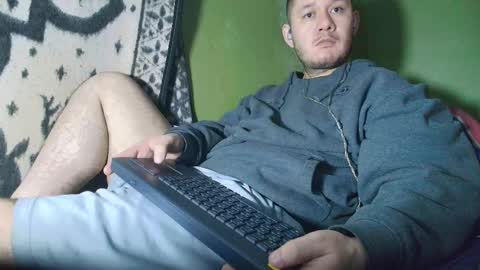 sweet_guy36 online show from October 11, 2025, 3:17 am