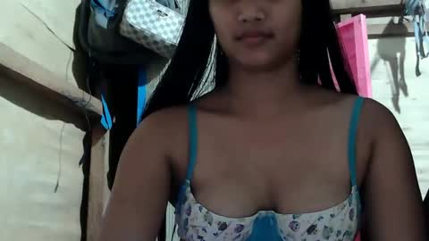 Snapshot of sweet_hazel25 chatting on February 9, 2026, 11:58 am Hazel online show from February 9, 2026, 11:58 am