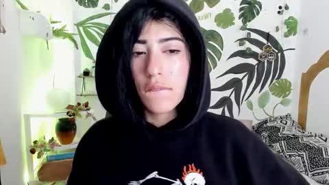 Snapshot of sweet_joint_girl chatting on October 11, 2025, 7:51 am Dahnna online show from October 11, 2025, 7:51 am