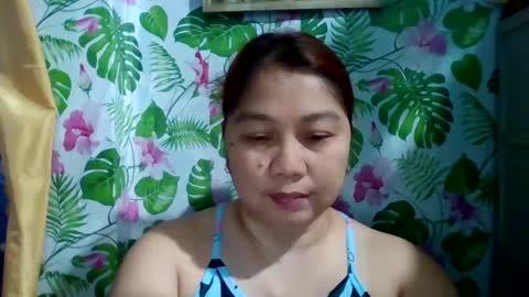 Snapshot of sweet_kayley chatting on December 19, 2024, 9:49 pm sweet_kayley online show from December 19, 2024, 9:49 pm