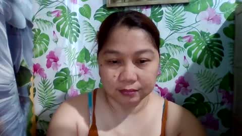 Snapshot of sweet_kayley chatting on January 8, 2025, 2:57 am sweet_kayley online show from January 8, 2025, 2:57 am