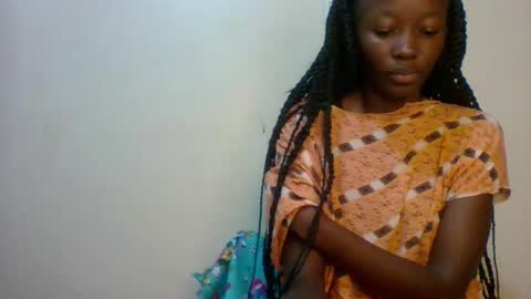 Snapshot of sweet_kcandy chatting on May 12, 2026, 6:21 am Sweet KCandy online show from May 12, 2026, 6:21 am