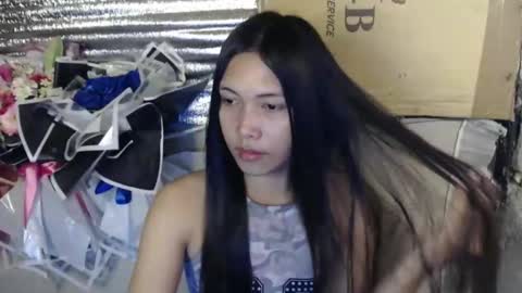 Snapshot of sweet_lady14 chatting on April 30, 2026, 4:35 pm sweet_lady14 online show from April 30, 2026, 4:35 pm