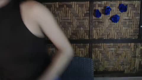 Snapshot of sweet_lady14 chatting on May 18, 2026, 3:29 pm sweet_lady14 online show from May 18, 2026, 3:29 pm