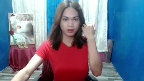 Snapshot of sweet_like_angel143 chatting on May 30, 2026, 8:11 am angie online show from May 30, 2026, 8:11 am