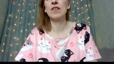 sweet_lilbunny online show from January 6, 2026, 4:00 pm