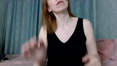 Snapshot of sweet_lilbunny chatting on April 11, 2026, 5:39 pm sweet_lilbunny online show from April 11, 2026, 5:39 pm