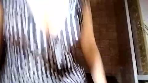 Snapshot of sweet_lilgirl_x chatting on March 10, 2025, 4:46 pm Anna online show from March 10, 2025, 4:46 pm