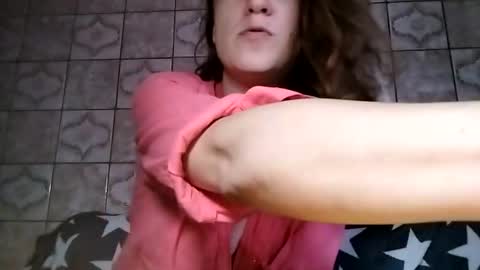 Snapshot of sweet_lilgirl_x chatting on July 12, 2026, 3:52 am Anna online show from July 12, 2026, 3:52 am