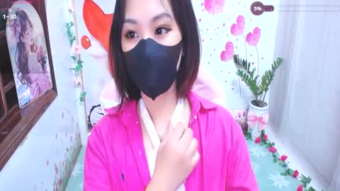 Lily online show from September 11, 2025, 5:46 pm