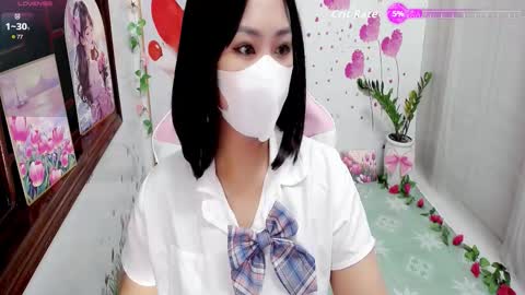 Lily online show from October 5, 2025, 8:07 pm