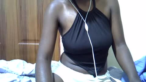 sweet_lma online show from June 16, 2026, 11:13 am