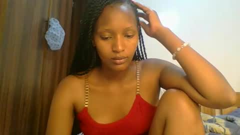 Snapshot of sweet_melod chatting on February 23, 2026, 4:04 pm Linda online show from February 23, 2026, 4:04 pm