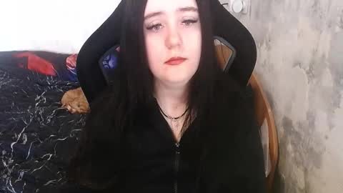 sweet_my_dream online show from March 5, 2026, 11:28 am