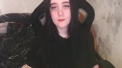 sweet_my_dream online show from March 11, 2026, 11:38 am