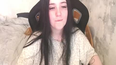 sweet_my_dream online show from March 25, 2026, 12:11 pm