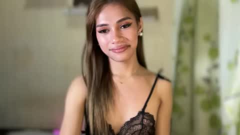 sweet_nikki03 online show from September 20, 2025, 7:48 pm