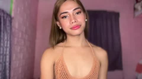 Snapshot of sweet_nikki03 chatting on July 2, 2026, 10:21 am sweet_nikki03 online show from July 2, 2026, 10:21 am