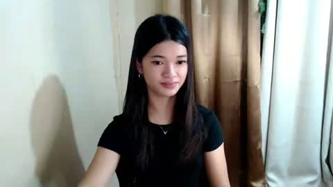 Snapshot of sweet_nylia chatting on July 20, 2026, 11:56 am sweet_nylia online show from July 20, 2026, 11:56 am