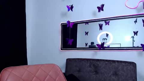 sweet_poison_666 online show from December 4, 2025, 9:56 pm