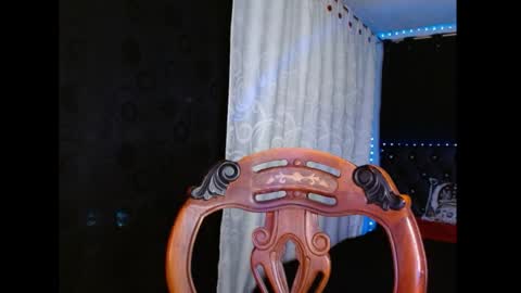sweet_poison_666 online show from May 10, 2026, 12:05 am