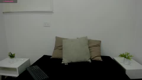 Sweet Quinn online show from January 13, 2025, 5:02 pm