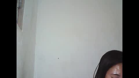 Snapshot of sweet_rich35 chatting on February 15, 2026, 5:59 am sweet_rich35 online show from February 15, 2026, 5:59 am