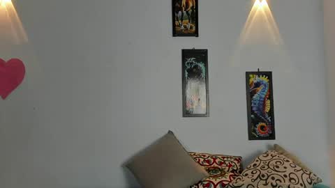 sweet_rose72 online show from June 3, 2026, 1:30 am
