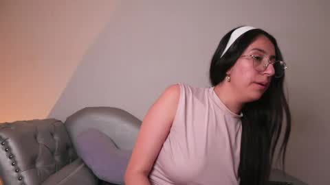 Sammy Lauren online show from June 1, 2026, 7:48 pm
