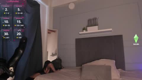 sea  online show from November 4, 2025, 12:26 pm