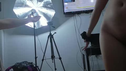 Snapshot of sweet_sensations3 chatting on December 7, 2024, 3:25 am sweet_sensations3 online show from December 7, 2024, 3:25 am