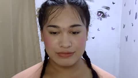 YOUR SWEET SHANTAL online show from March 12, 2025, 5:28 pm