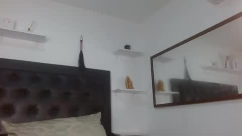 sweet_sharonn online show from September 14, 2025, 1:21 pm