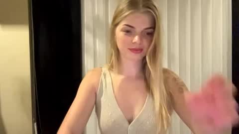 Mira online show from September 25, 2025, 8:45 pm