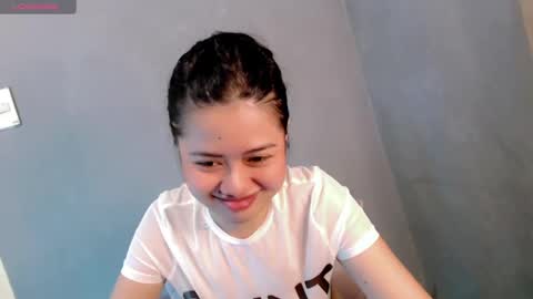 Leah online show from December 23, 2024, 5:39 am