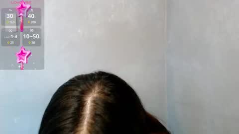 Leah online show from March 11, 2025, 2:51 pm