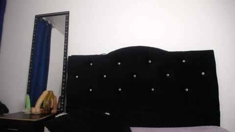 Snapshot of sweet_skylove_ chatting on July 7, 2026, 11:53 pm Adriana online show from July 7, 2026, 11:53 pm