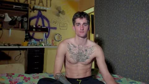 sweet_smith8 online show from January 17, 2026, 12:32 pm