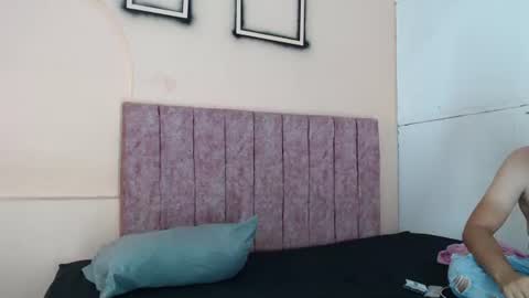 sweet_sofi20 online show from June 30, 2026, 2:40 pm