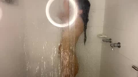     online show from February 9, 2025, 12:08 pm