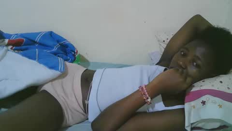 Tatty online show from September 25, 2025, 7:28 pm