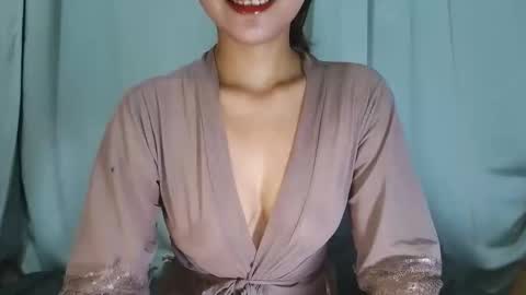 sweet_thea19 online show from October 29, 2025, 11:34 am