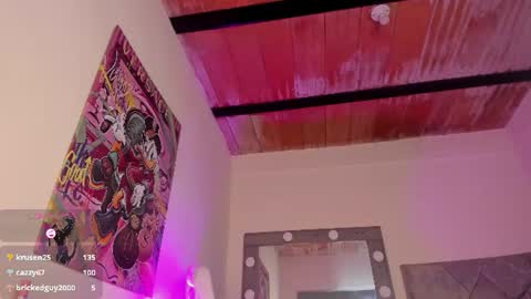 Snapshot of sweet_tiiina chatting on June 24, 2026, 8:08 pm online show from June 24, 2026, 8:08 pm