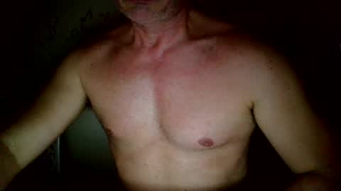 Snapshot of sweet_travelbook chatting on July 16, 2026, 5:52 pm sweet_travelbook online show from July 16, 2026, 5:52 pm