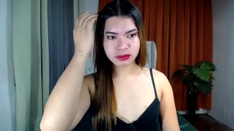 Snapshot of sweet_trexie chatting on May 15, 2026, 11:45 pm sweet_trexie online show from May 15, 2026, 11:45 pm