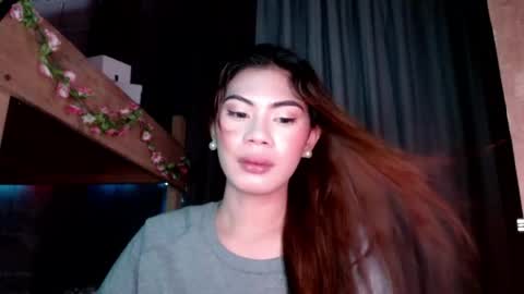 Snapshot of sweet_vell chatting on May 15, 2026, 10:39 pm sweet_vell online show from May 15, 2026, 10:39 pm