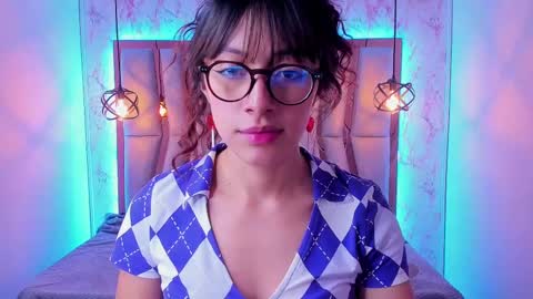 sweet_venus4 online show from December 27, 2024, 9:54 pm