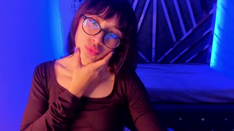sweet_venus4 online show from January 29, 2025, 6:50 pm